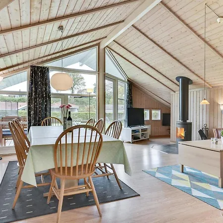 Tore - 200m From The Sea By Interhome Holiday home