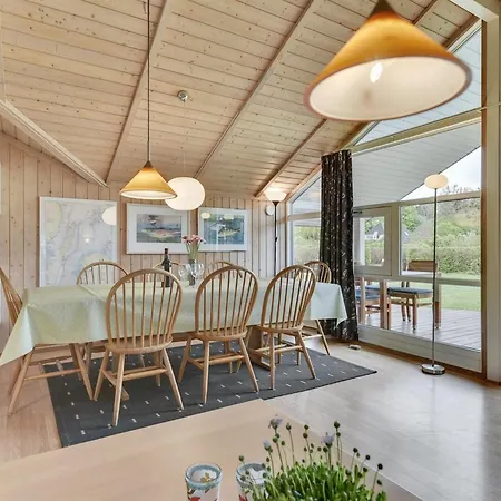 Tore - 200m From The Sea By Interhome Dom wakacyjny Spodsbjerg