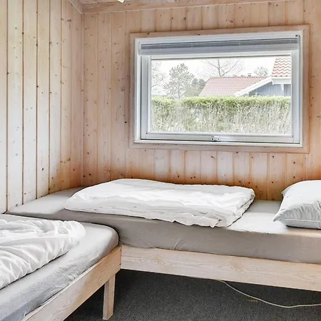 Dom wakacyjny Tore - 200m From The Sea By Interhome