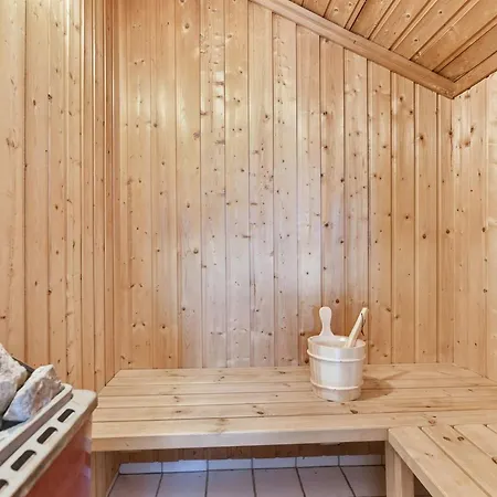 Hébergement de vacances Tore - 200m From The Sea By Interhome *