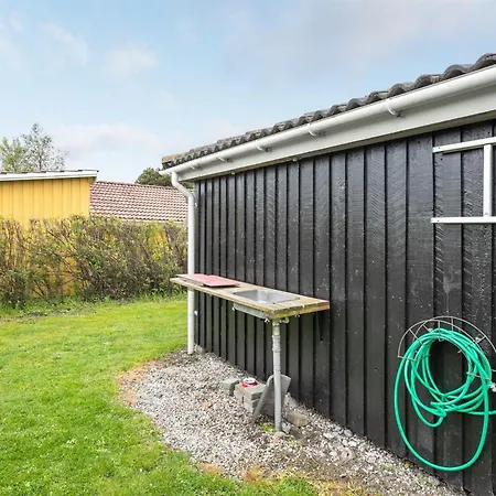 Tore - 200m From The Sea By Interhome Holiday home Spodsbjerg
